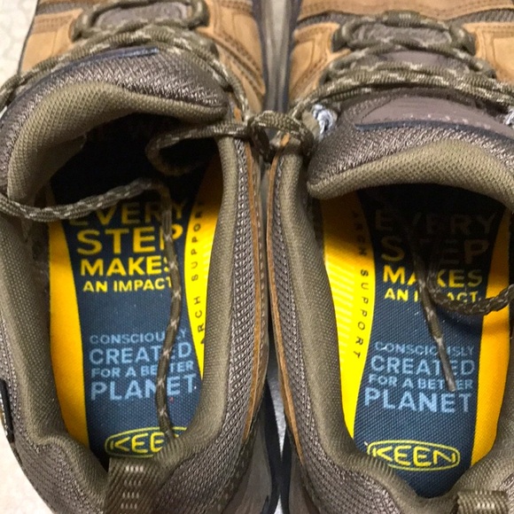 Keen Shoes. - Picture 7 of 14